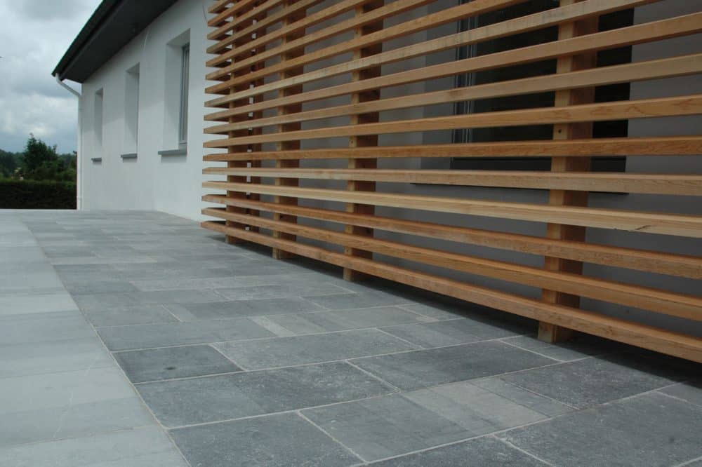 Finish : Sawn