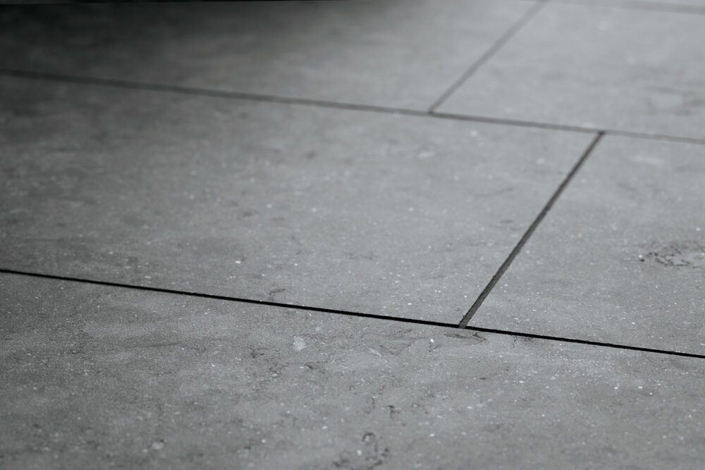 Belgian Blue Stone - Floor tiles Sabbiato Grey - petit granit