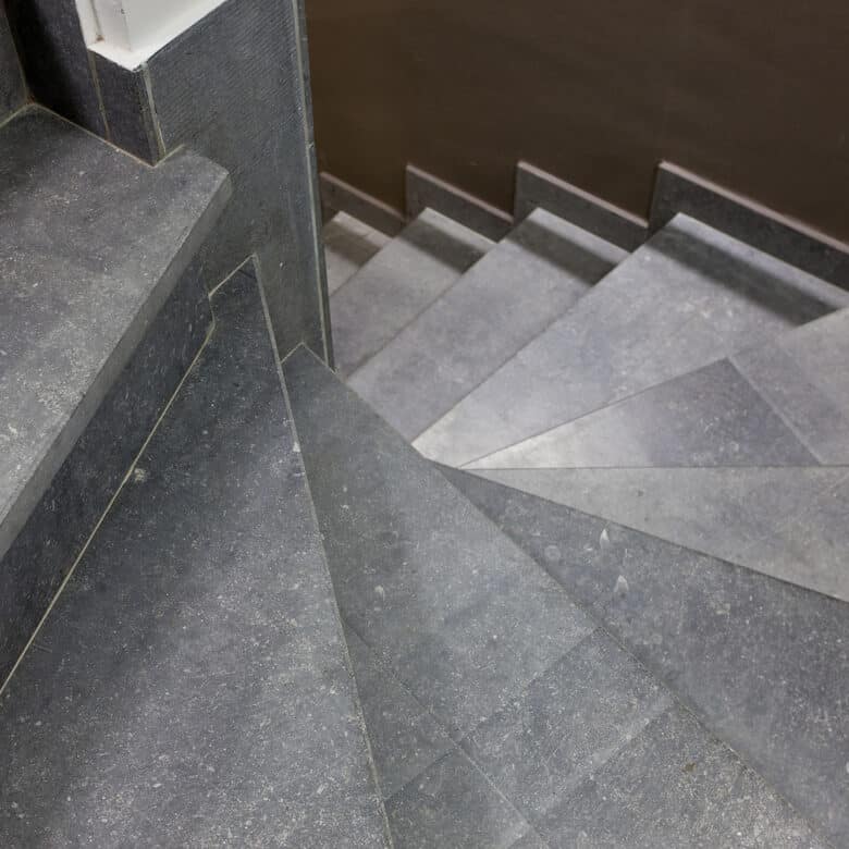 Belgian Blue Stone - Staircase - Finish : Sawn