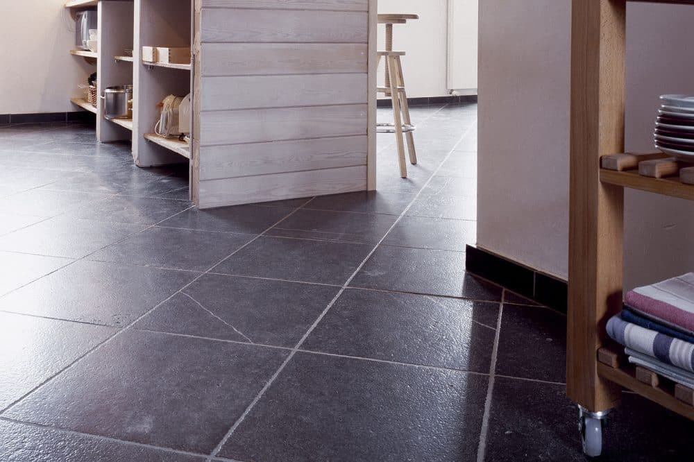 Renovatie van een boerderij - Belgische blauwe hardsteen (4)