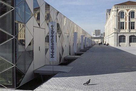 cité-du-design-saint-etienne - Belgische blauwe hardsteen