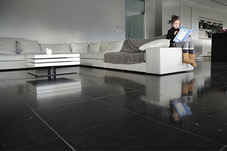 Zwart Gezoet afwerking