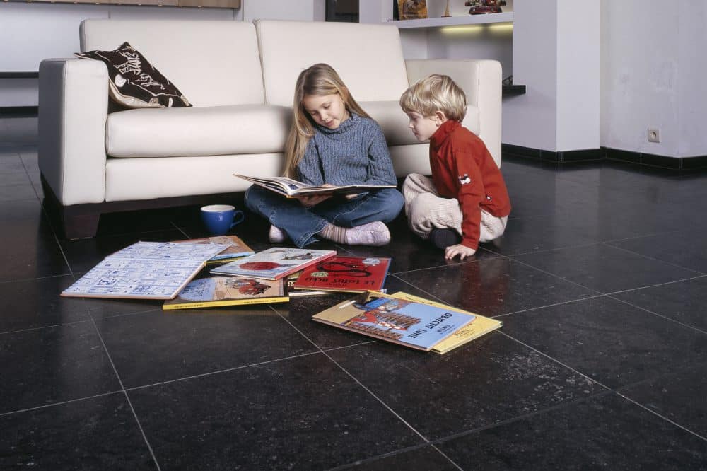 Zwart Gezoet afwerking