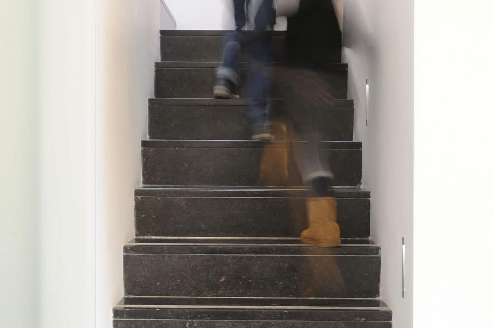 Zwart Gezoet afwerking