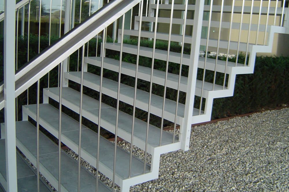 Tuintrap belgische blauwe hardsteen 12