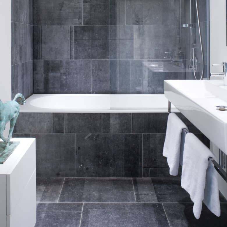 Belgische Blauwe Steen - Badkamer - Afwerking : Ruw Gezaagd