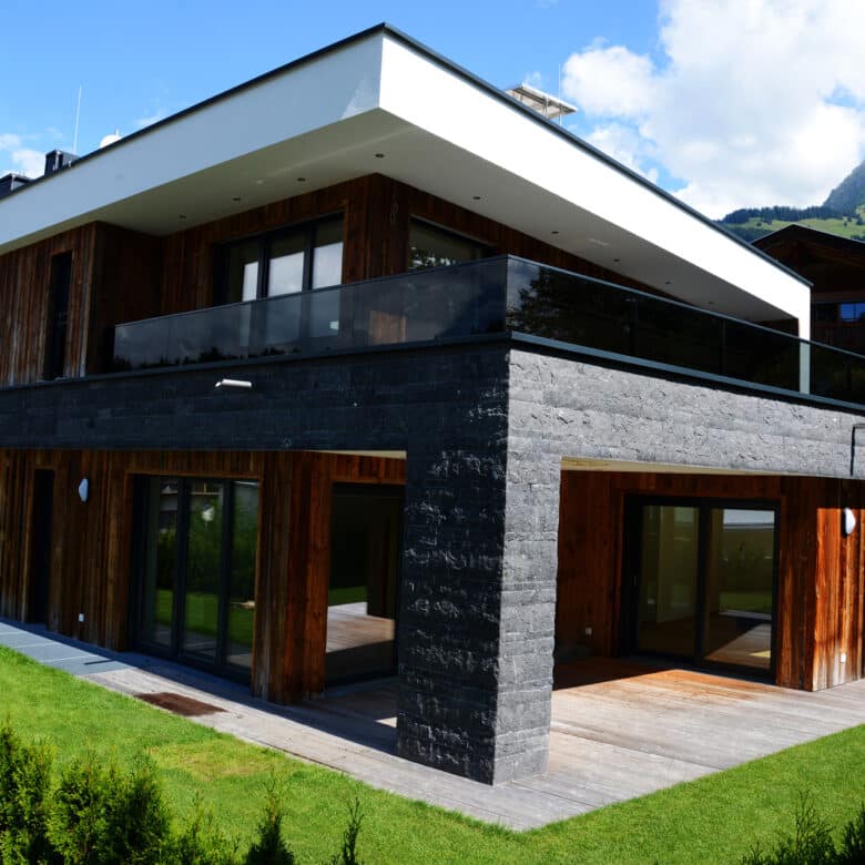 Belgische Blauwe Steen - Gevel - Steenstrips clivoDECOR - Gekloven