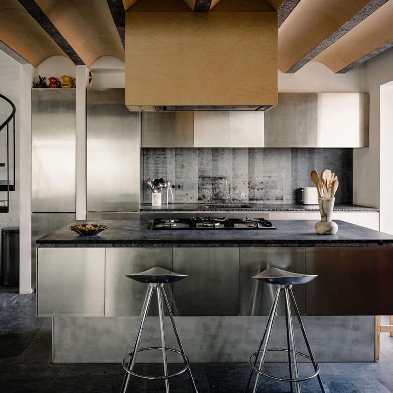 Belgische Blauwe Steen - Keuken - Afwerking : Ruw Gezaagd